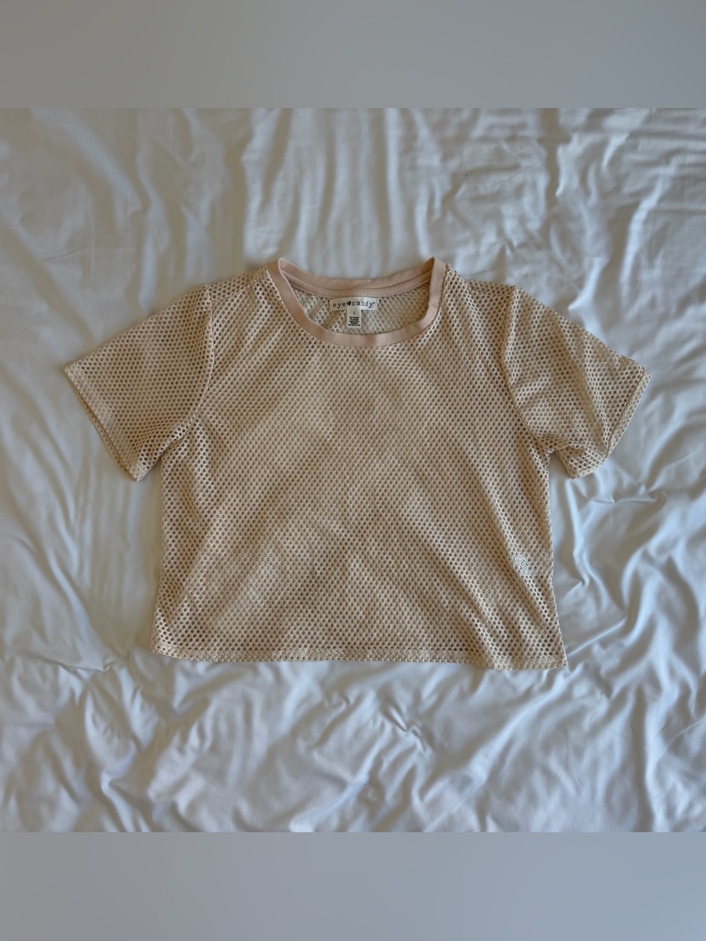 eye candy Cream Mesh Short Sleeve Tee